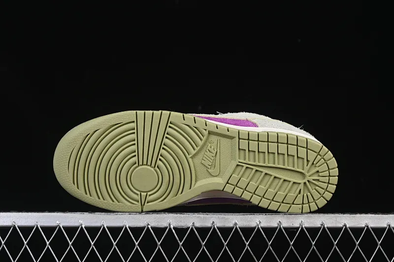 All categories Nk SB Dunk series Nk SB Dunk Low low-top sneakers Nike Dunk Low Panda "Viotech" green and purple panda low-top casual sneakers IB2990-500